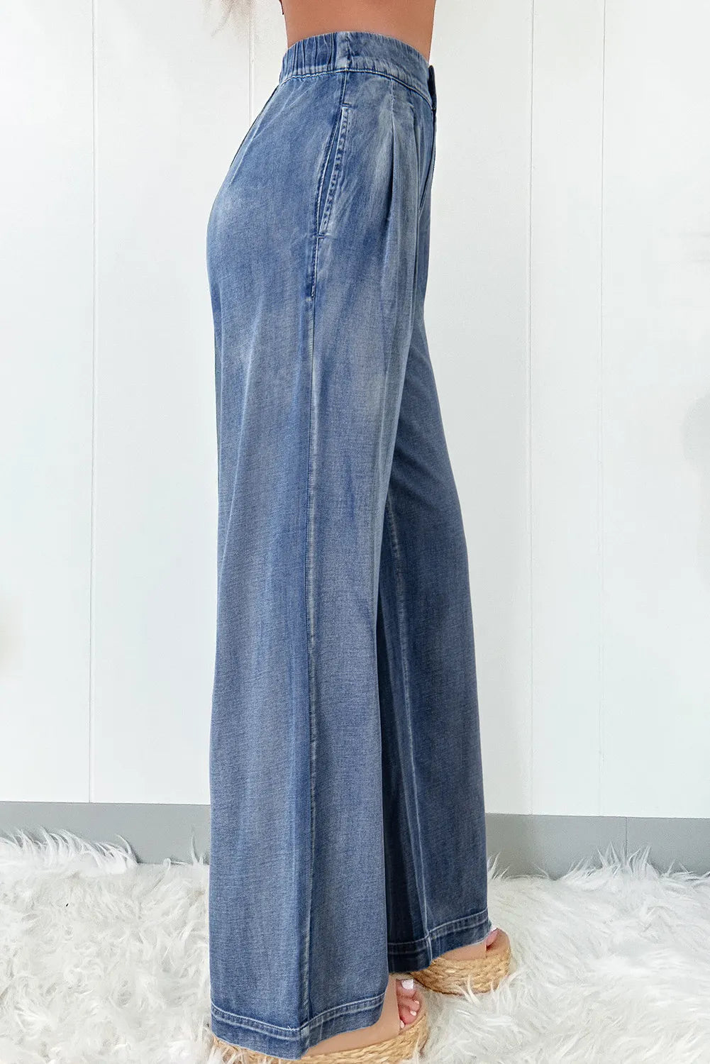 Legg Jeans
